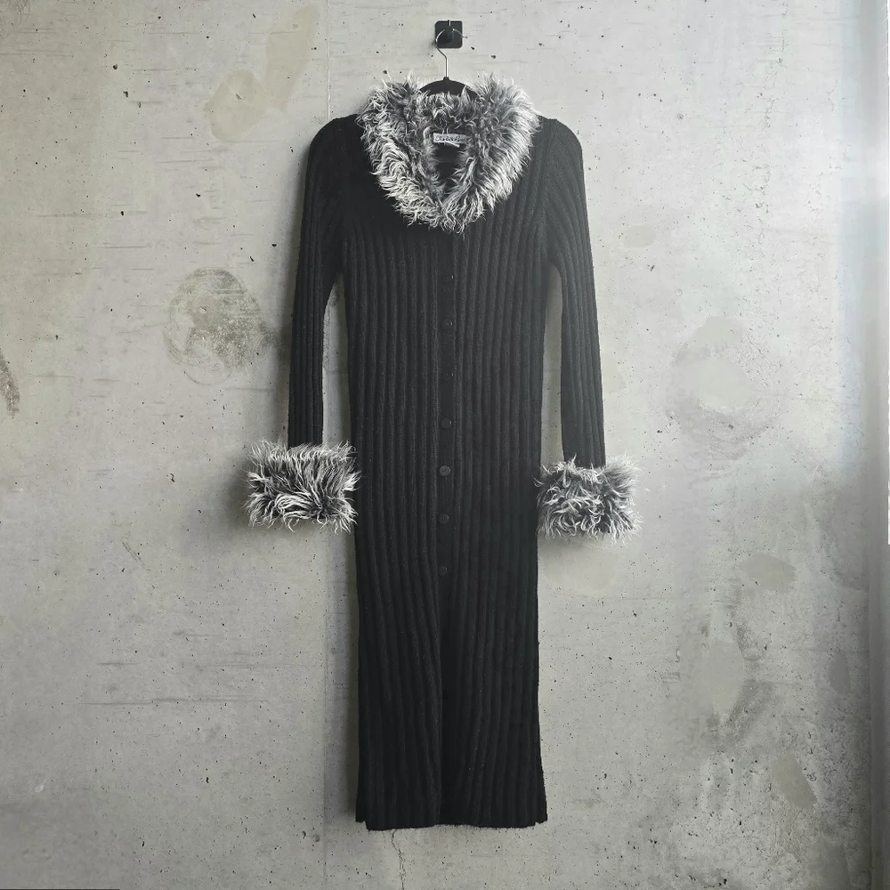 Y2k Charlotte Russe Penny Lane Faux Fur Trim Maxi Cardigan - Black (XS/S) - Picture 4 of 10